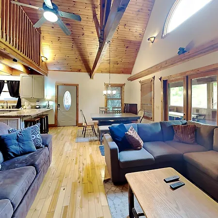Villa Smokey Bear Haven